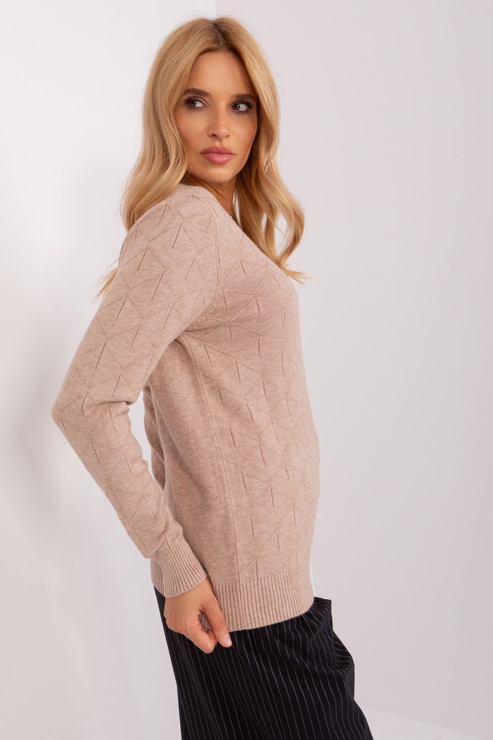 Sweter Damski Model AT-SW-232901.25X Dark Beige - AT - obrazek 2