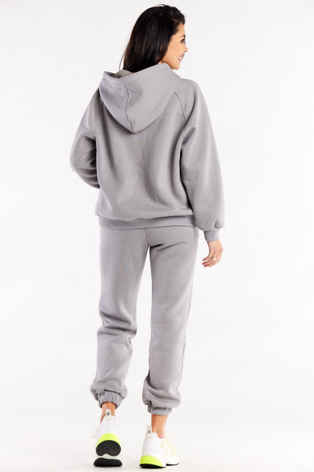 Spodnie Dresowe Model M325 Grey - Infinite You - obrazek 3