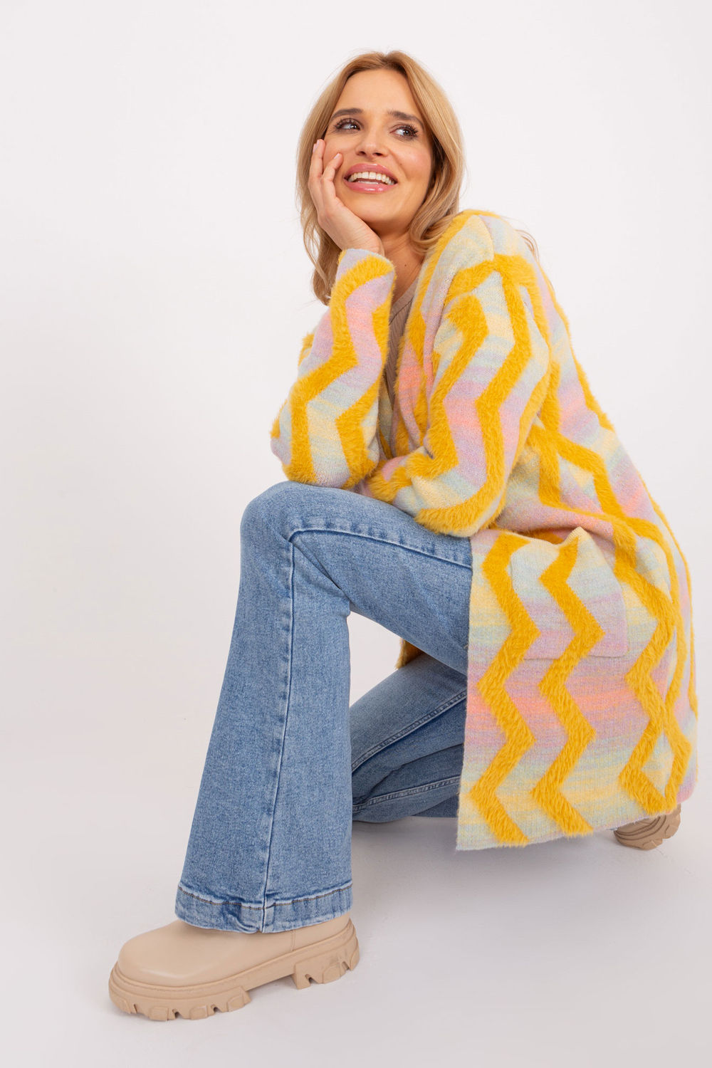 Sweter Kardigan Model AT-SW-234701.34 Yellow - AT - obrazek 2