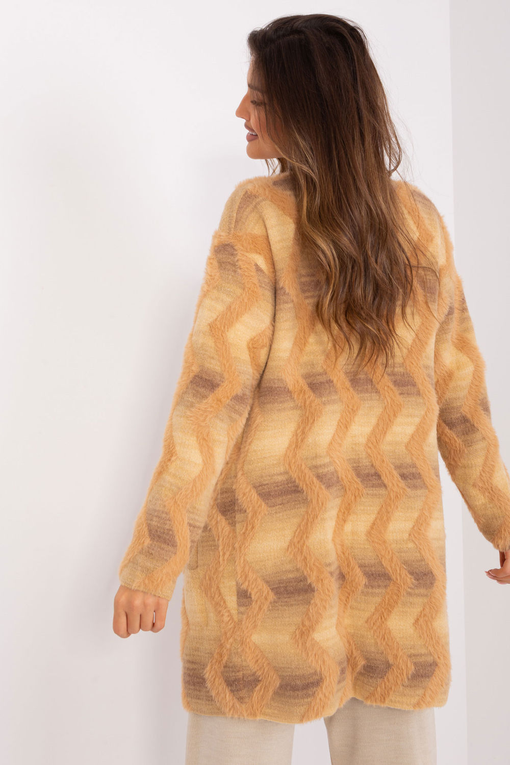 Sweter Kardigan Model AT-SW-234701.34 Beige - AT - obrazek 3