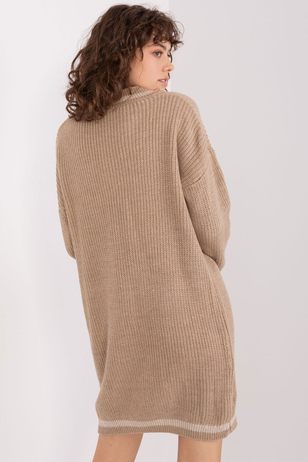 Sukienka Model BA-SK-8023-1.29X Dark Beige - Badu - obrazek 3