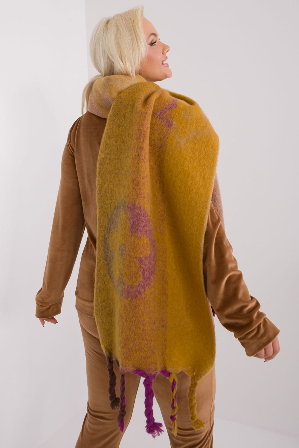 Szalik Model AT-SZ-2316.01P Dark Yellow - AT - obrazek 3