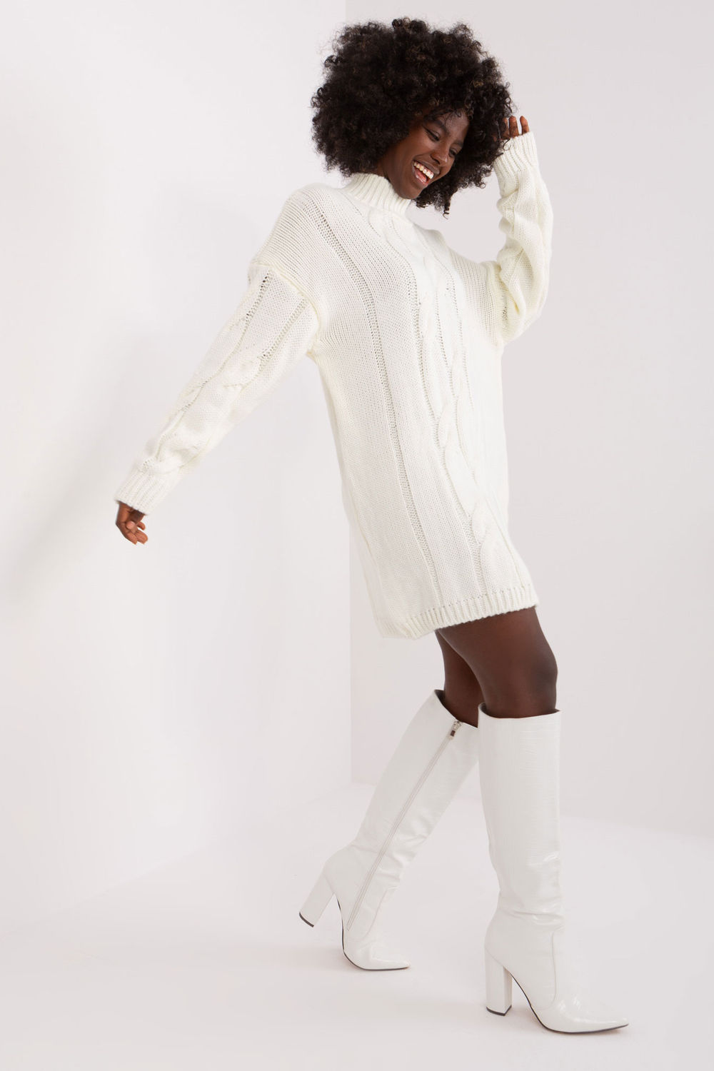 Sukienka Model LC-SK-1561.72P Ecru - Rue Paris - obrazek 2