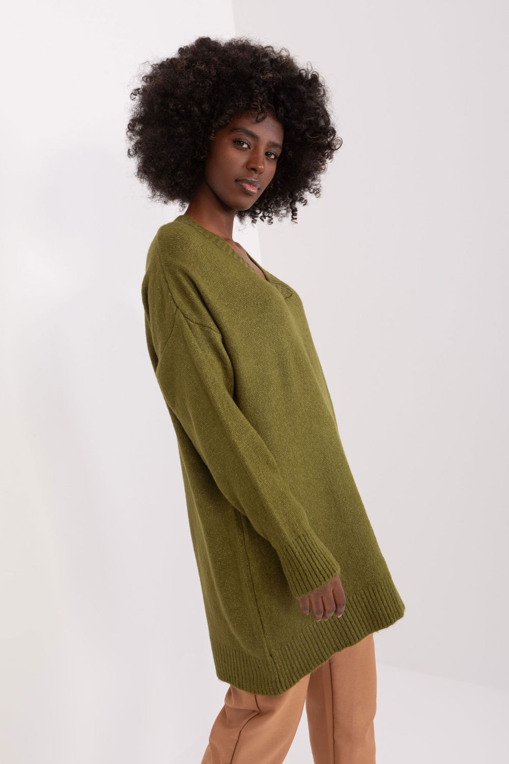 Sweter Damski Model BA-SW-0577.32X Khaki - Badu - obrazek 2