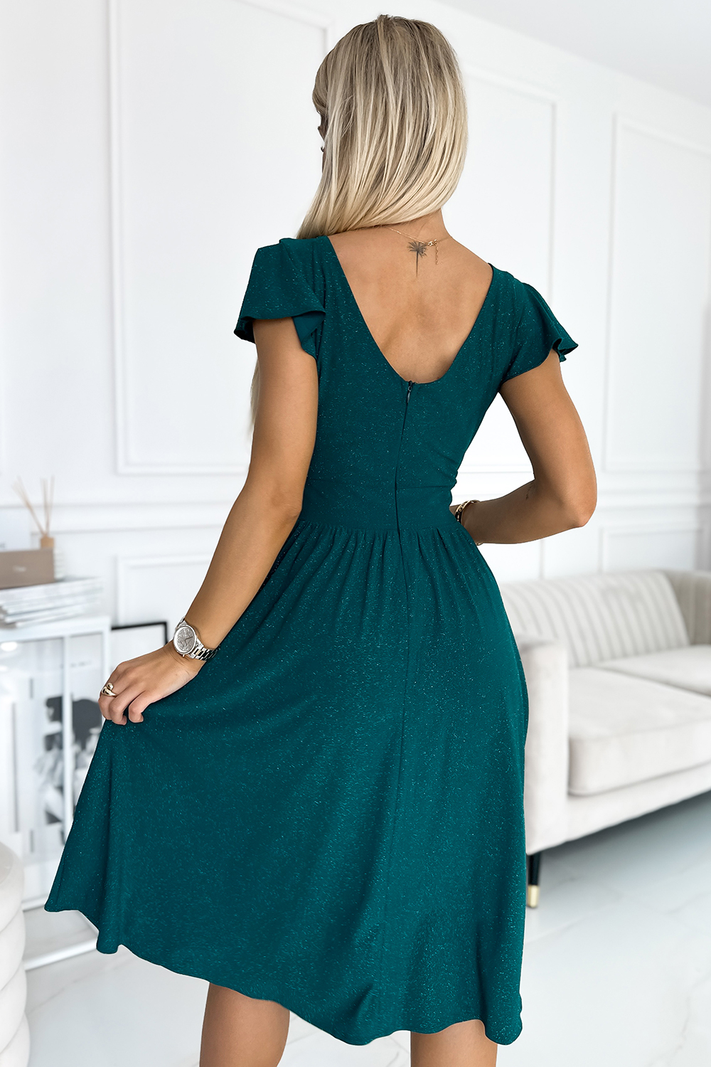 Sukienka Model Matilde 425-6 Green Brokat - Numoco - obrazek 3