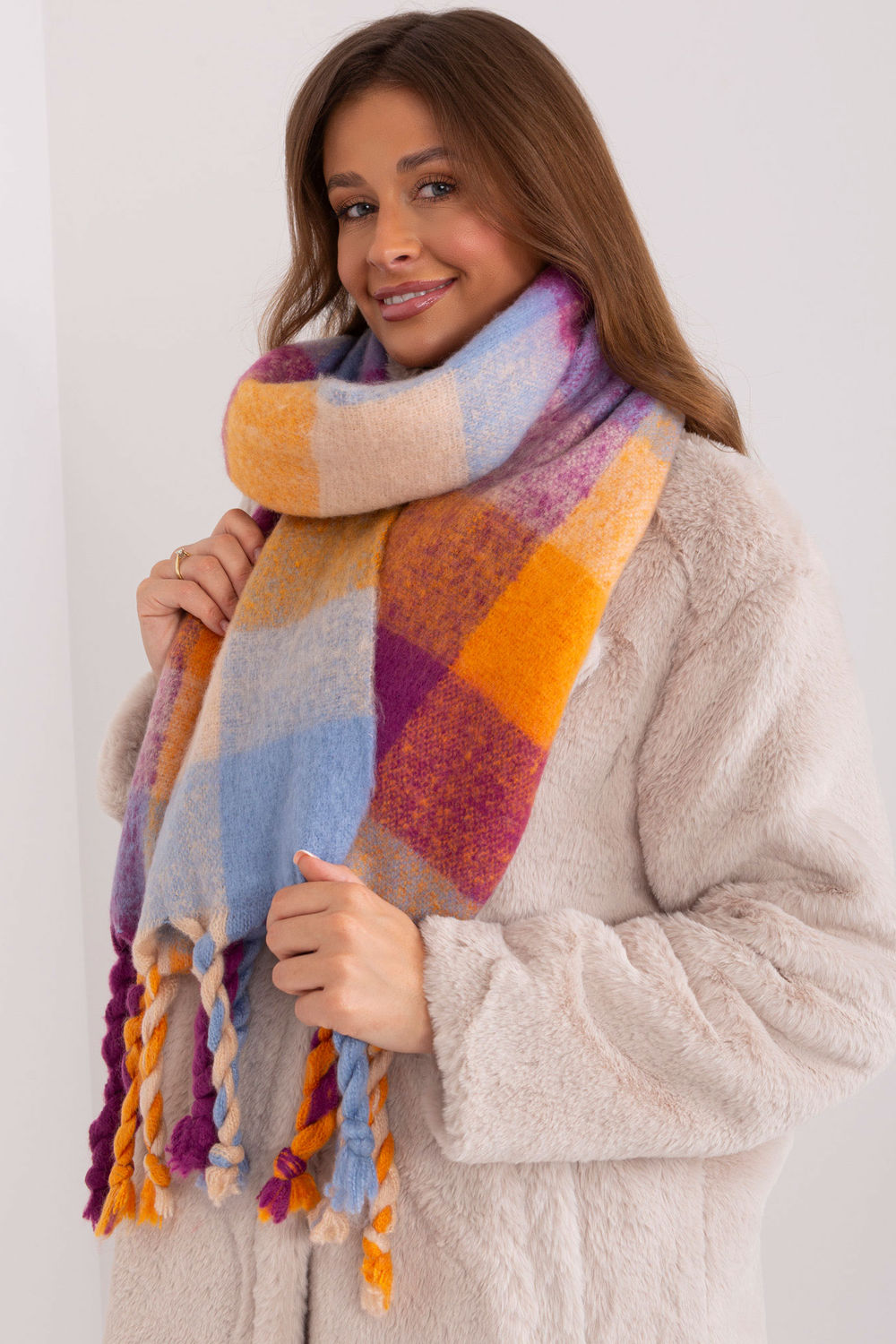Szalik Model AT-SZ-2313501.97 Violet - AT - obrazek 2