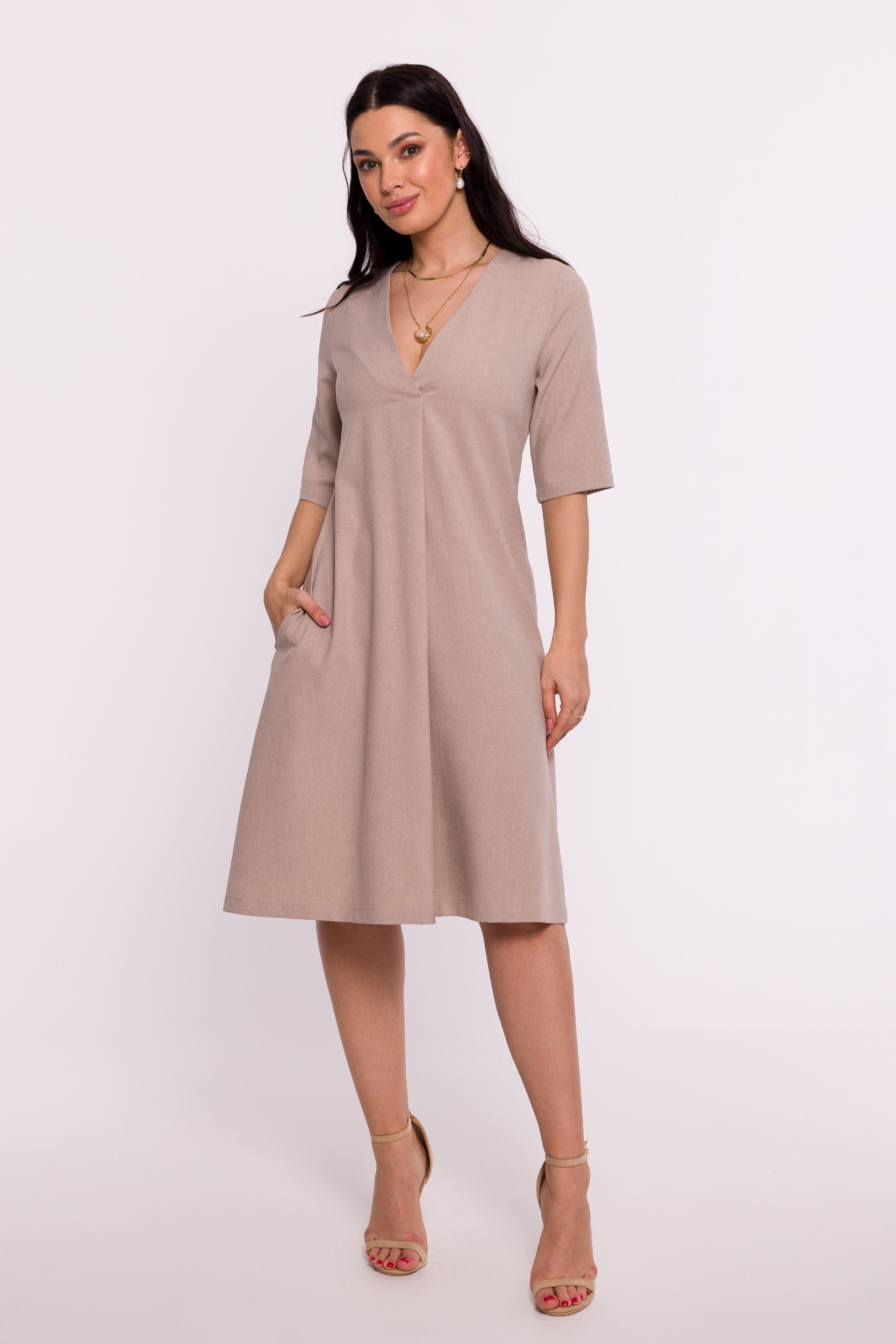 Sukienka Model B280 Beige - BeWear - obrazek 2
