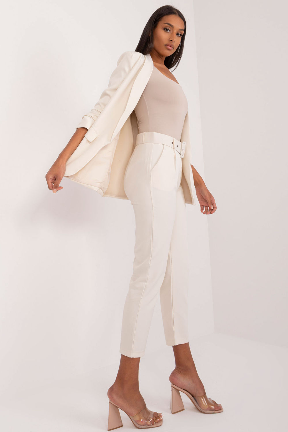 Spodnie Damskie Model TW-SP-BI-22880-2.47 Light Beige - Och Bella - obrazek 2