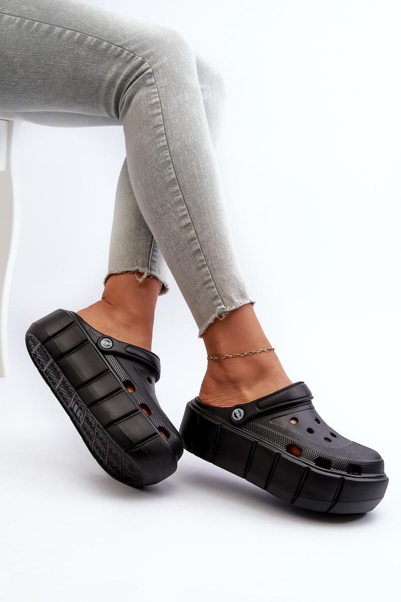 Sandał Klapki Model Itubia 24SD19-7561 Black - Step in style - obrazek 3