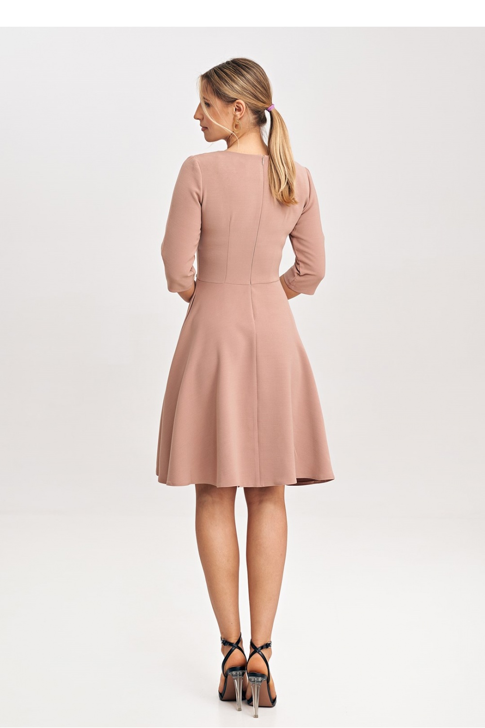 Sukienka Model M1029 Pink - Figl - obrazek 3