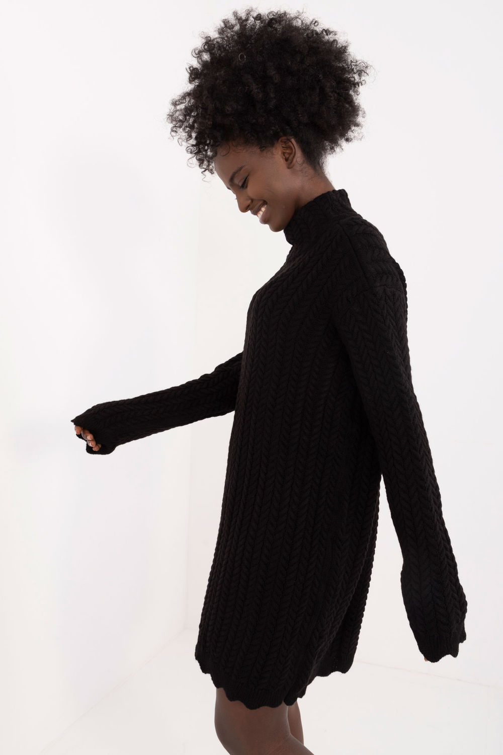 Sukienka Model BA-SK-0526.91 Black - Badu - obrazek 2