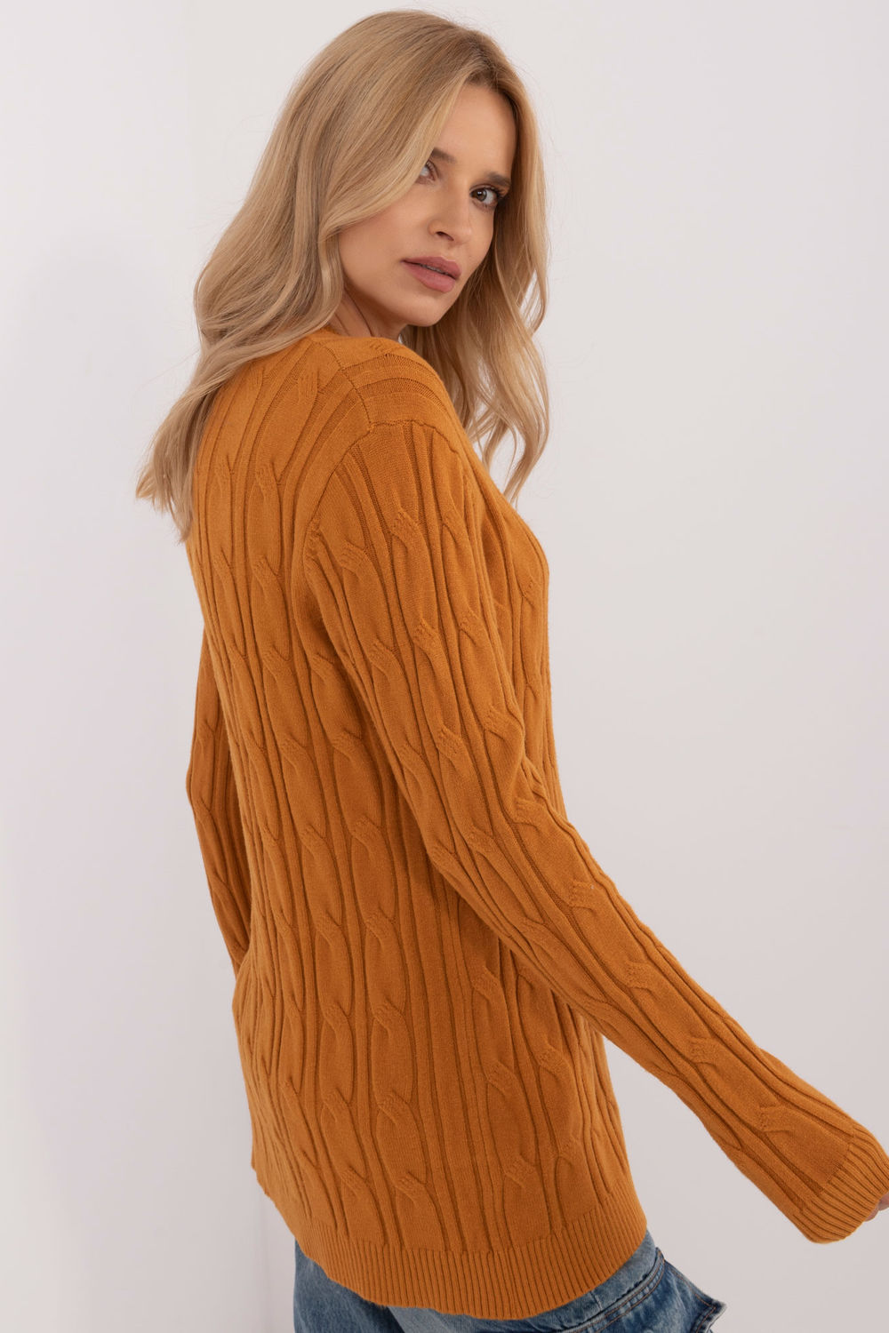 Sweter Damski Model AT-SW-2343.88 Dark Yellow - AT - obrazek 2