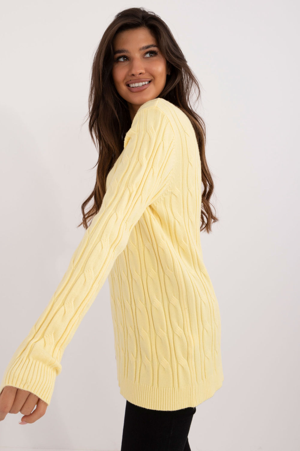 Sweter Damski Model AT-SW-2343.88 Light Yellow - AT - obrazek 2