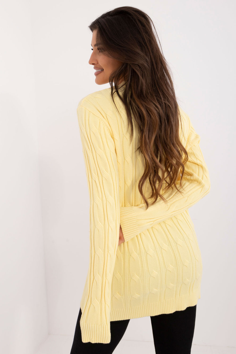Sweter Damski Model AT-SW-2343.88 Light Yellow - AT - obrazek 3
