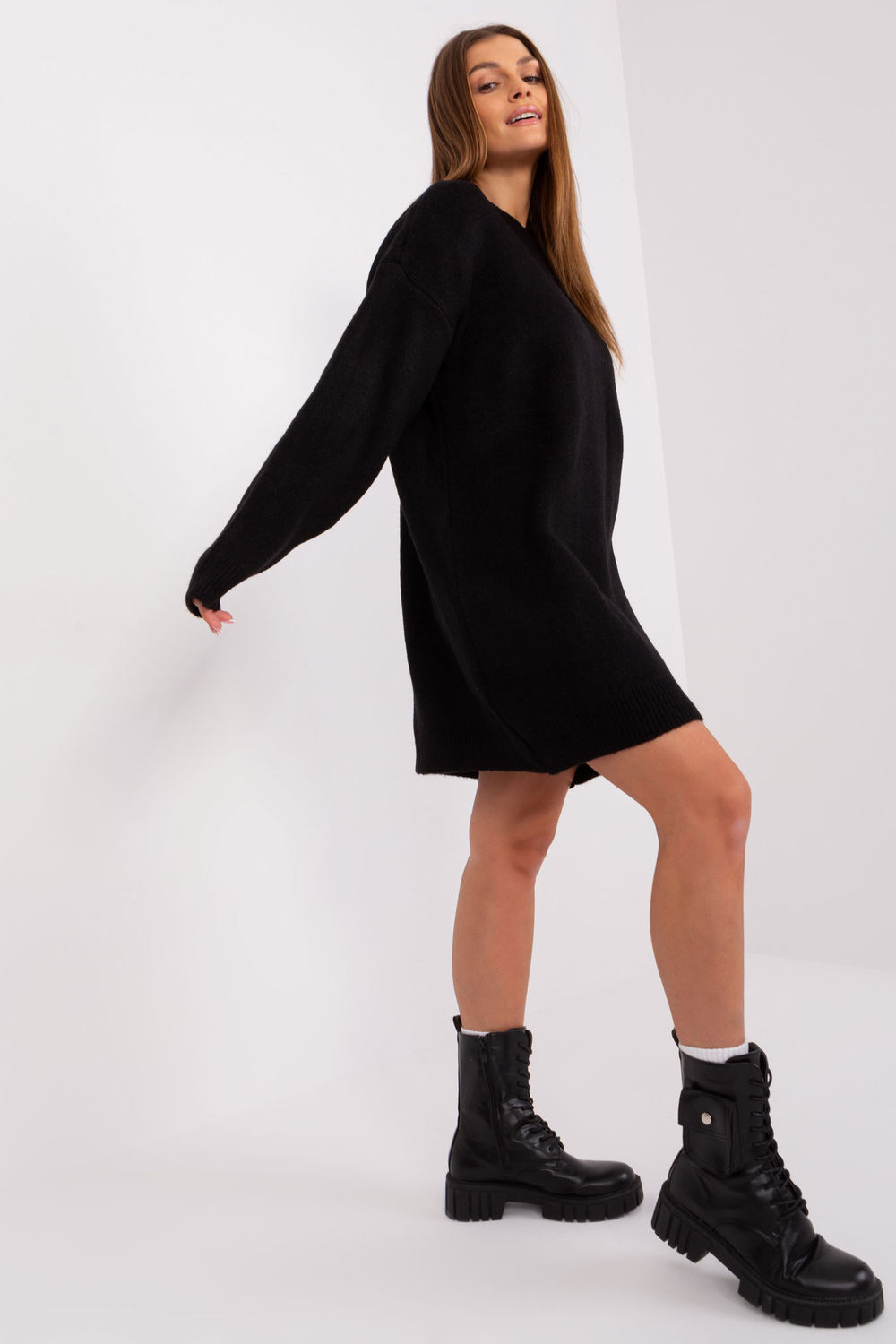 Sukienka Model BA-SK-0568-1.20 Black - Badu - obrazek 2