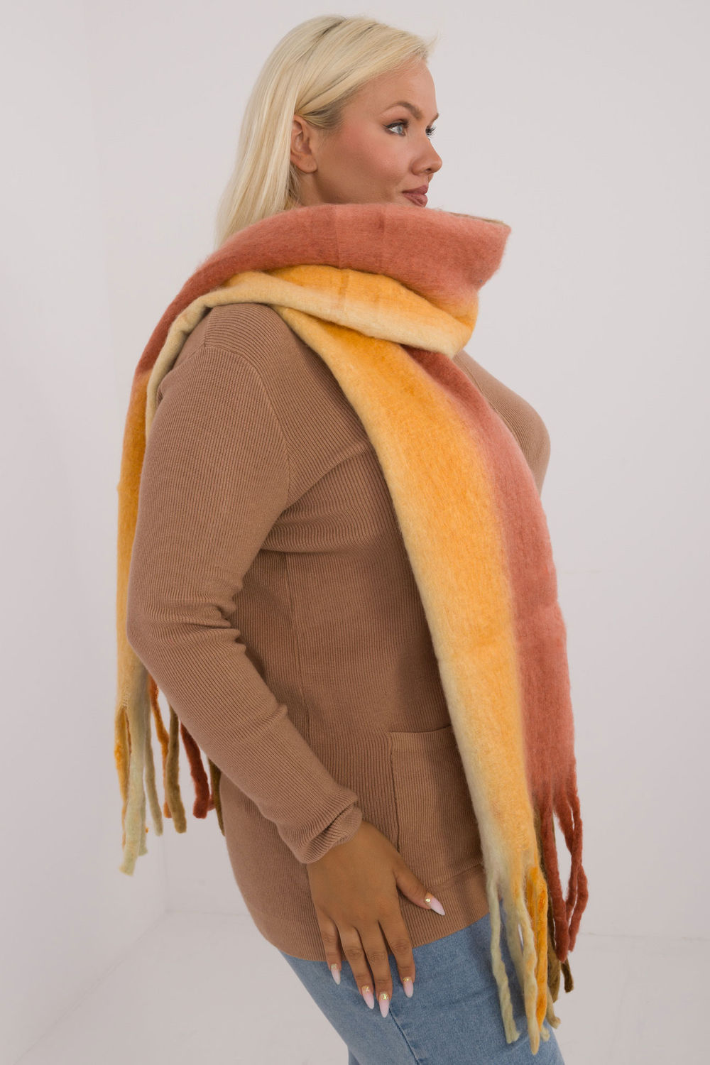 Szalik Model AT-SZ-2320.50 Orange - AT - obrazek 2