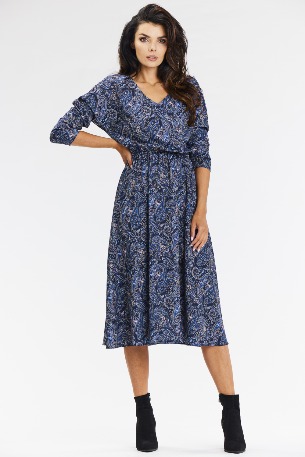Sukienka Model A666 Navy Pattern - awama - obrazek 2