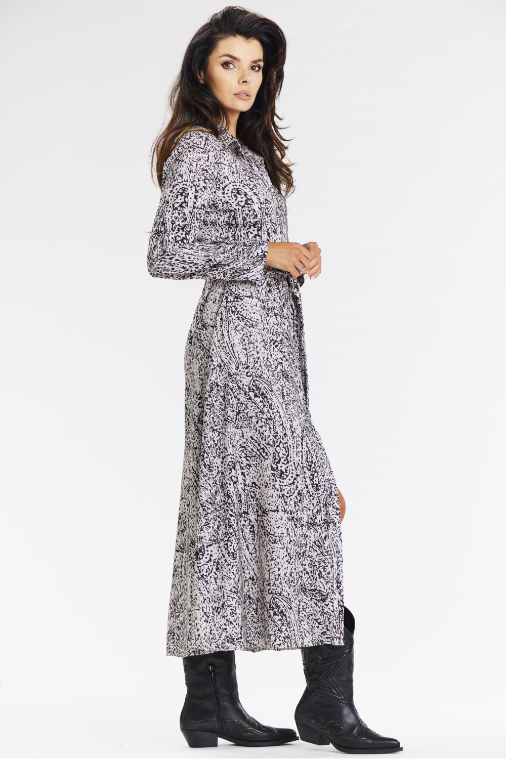 Sukienka Model A665 Black/White Pattern - awama - obrazek 2