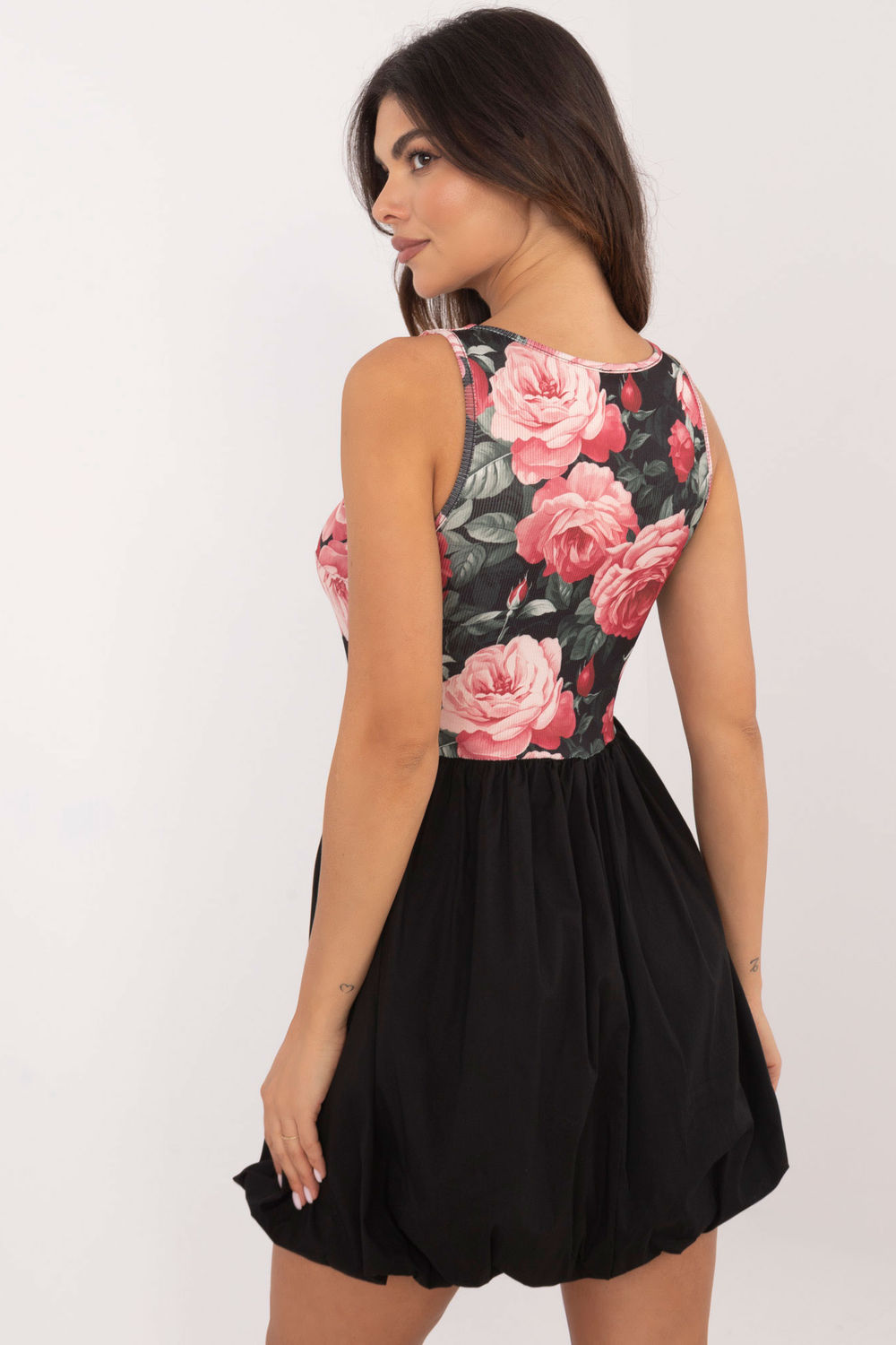 Sukienka Model DHJ-SK-19805-2.65 Black/Pink - Italy Moda - obrazek 3