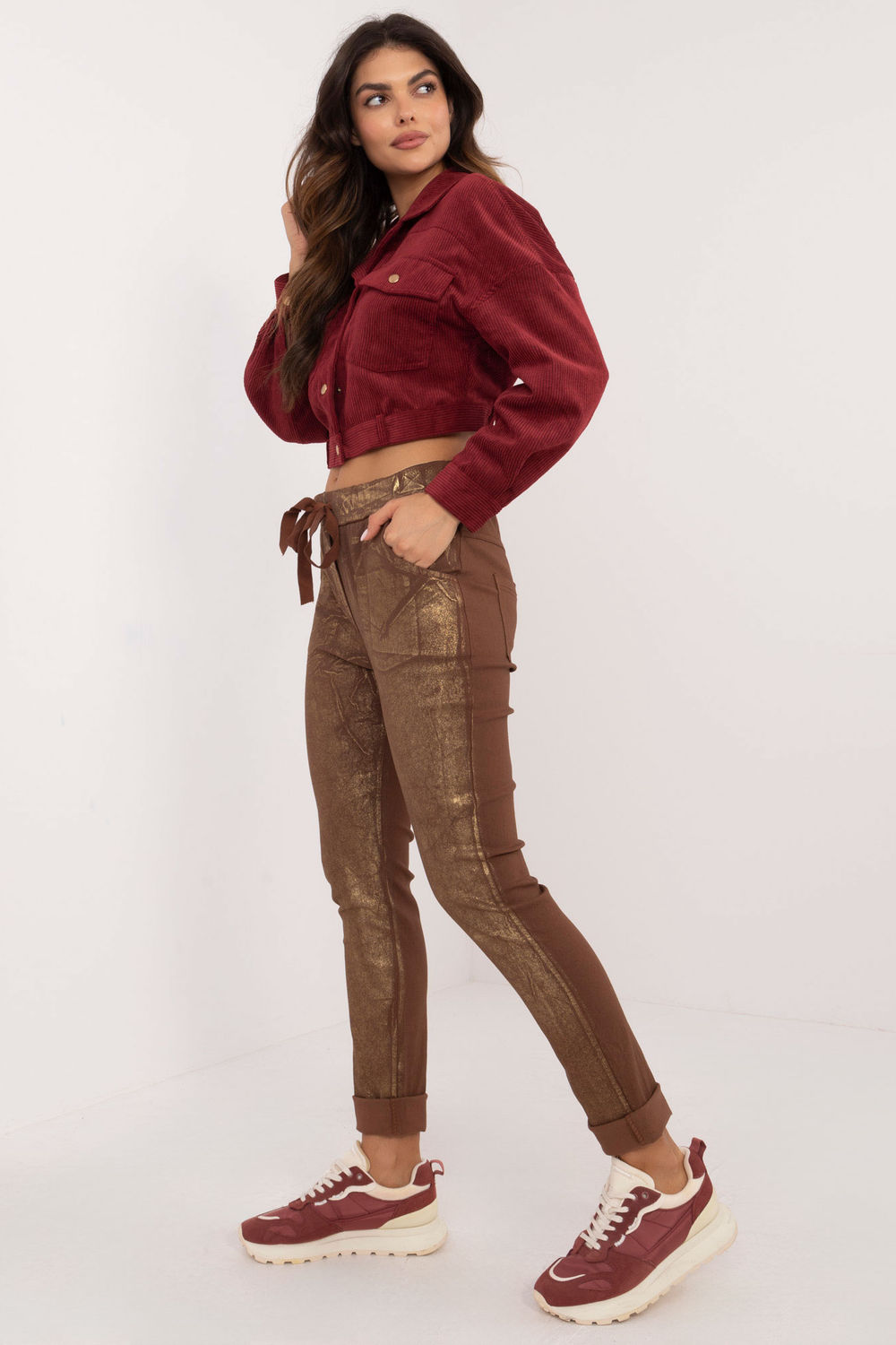Spodnie Damskie Model DHJ-SP-21258.32 Brown - Italy Moda - obrazek 2
