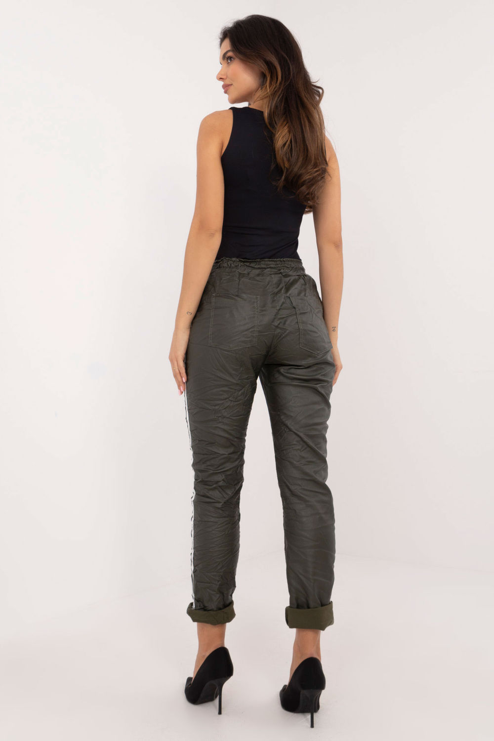 Spodnie Damskie Model DHJ-SP-21557.35 Khaki - Italy Moda - obrazek 3