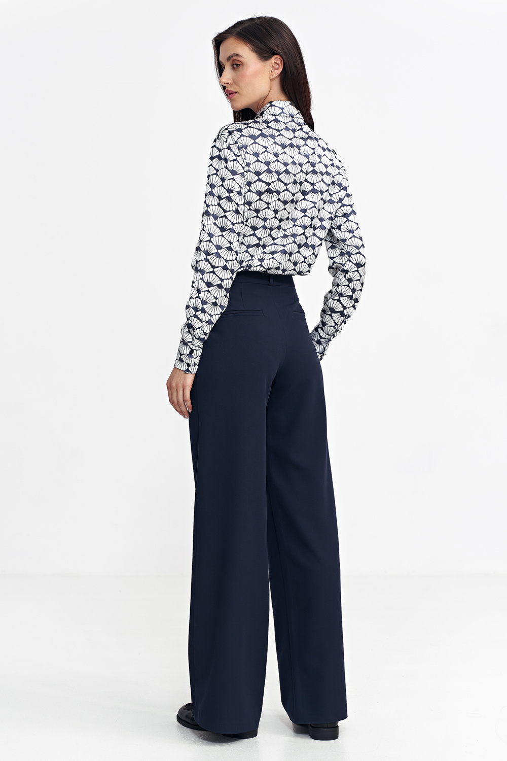 Spodnie z zakładkami, wide leg SD102 Navy - Nife - obrazek 3