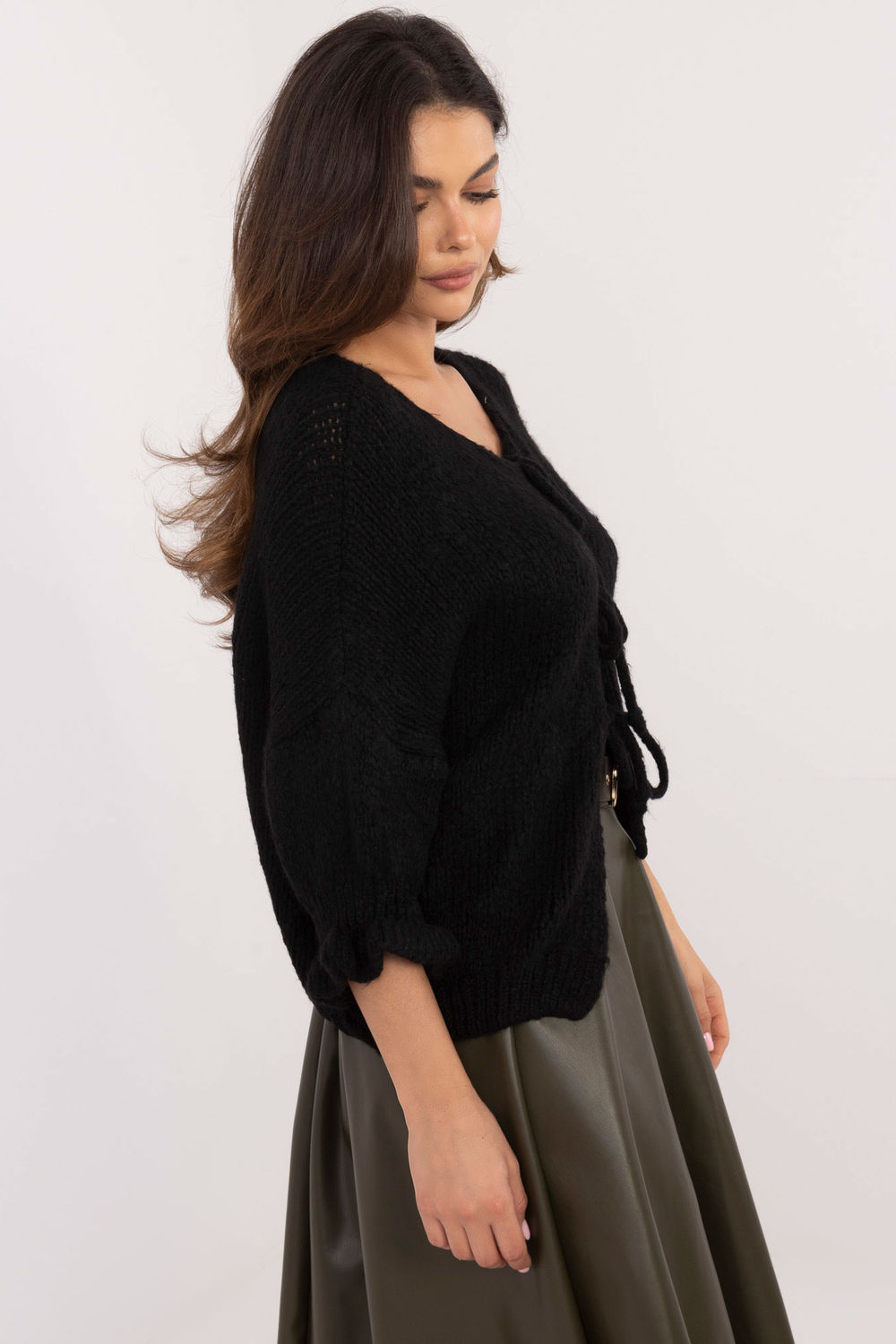 Sweter Damski Model MI-SW-2911.91 Black - Italy Moda - obrazek 3