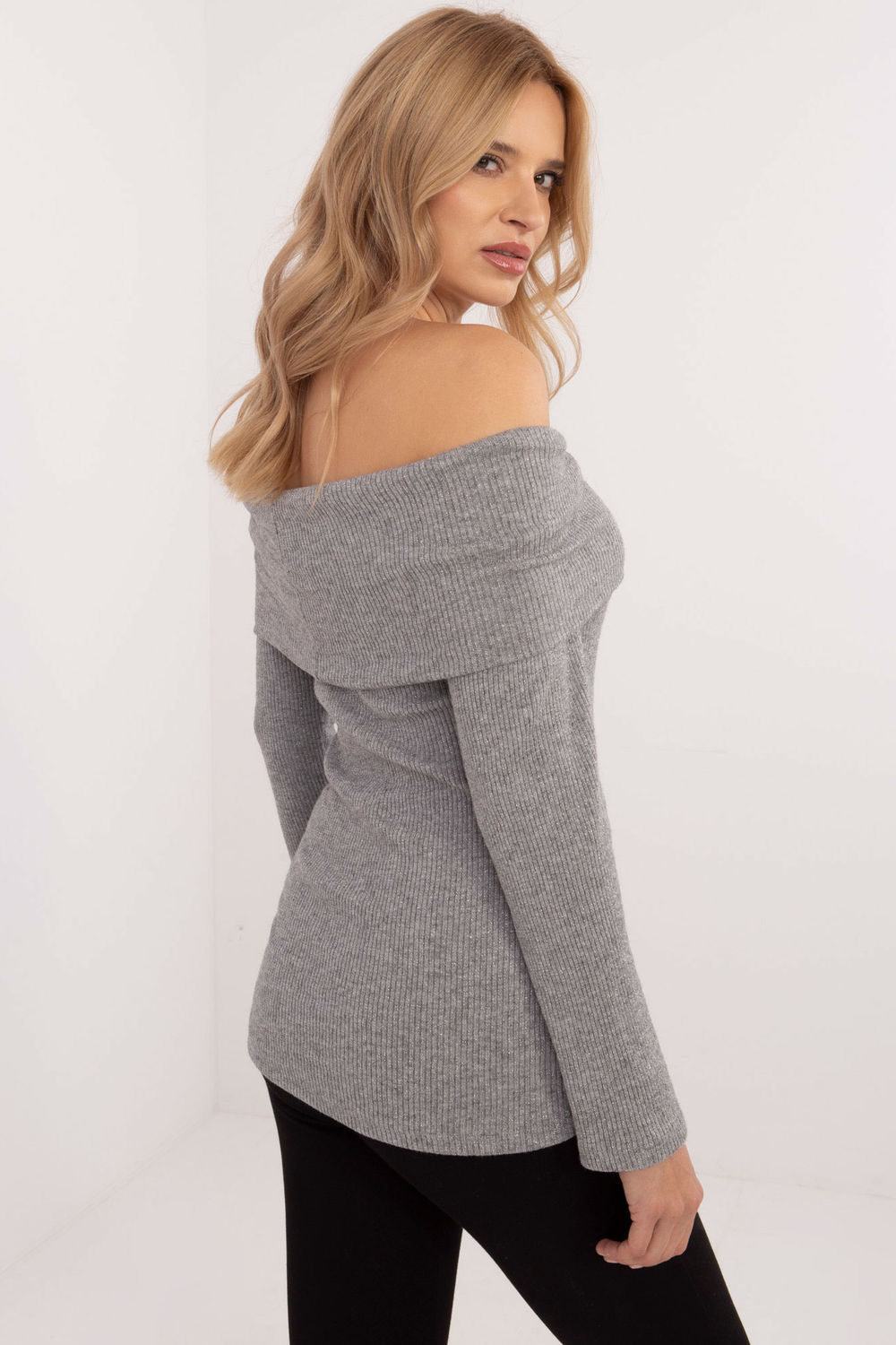 Sweter Damski Model DHJ-SW-A2449.33 Grey - Italy Moda - obrazek 2