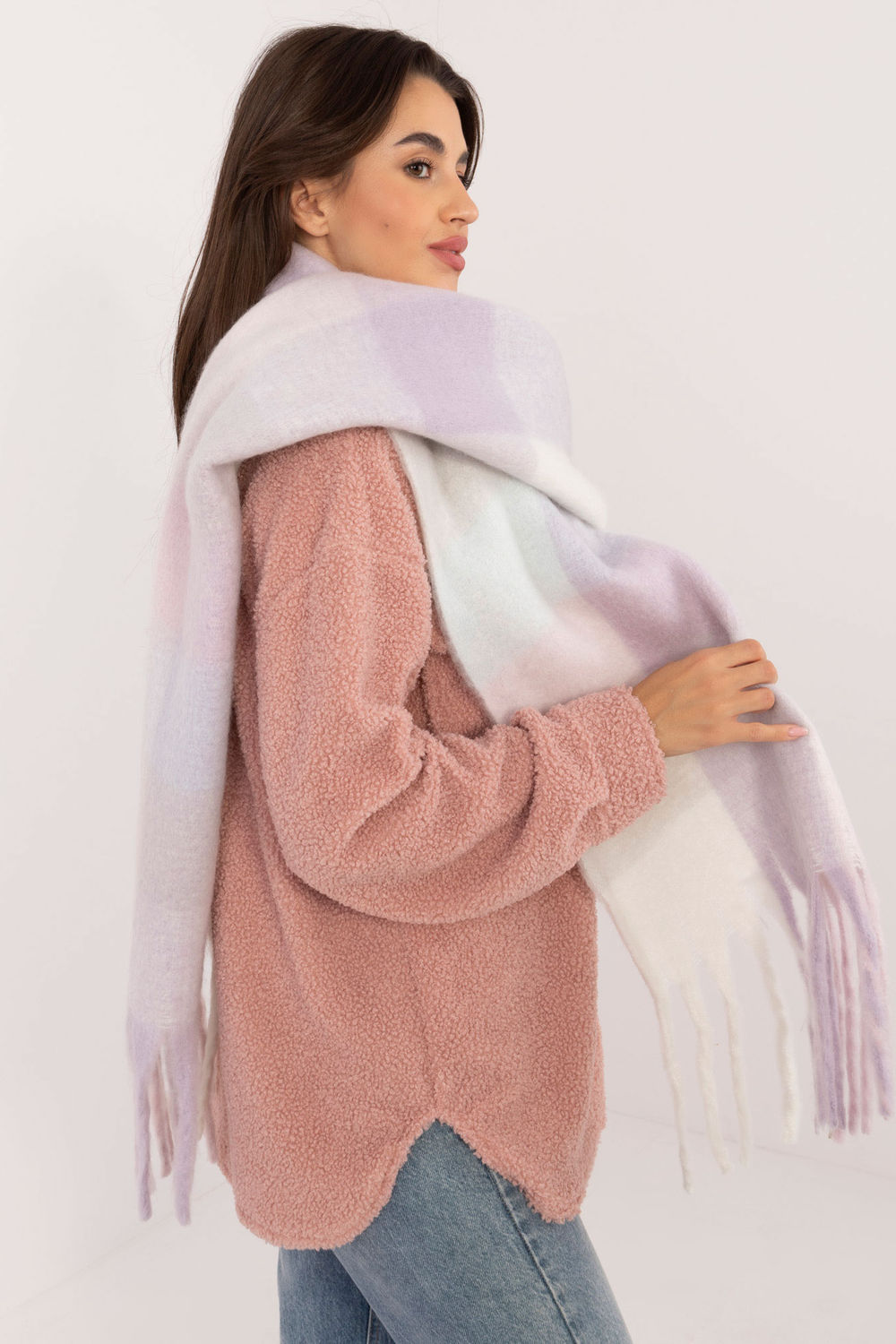 Szalik Model AT-SZ-2312502.35 Light Violet - AT - obrazek 2
