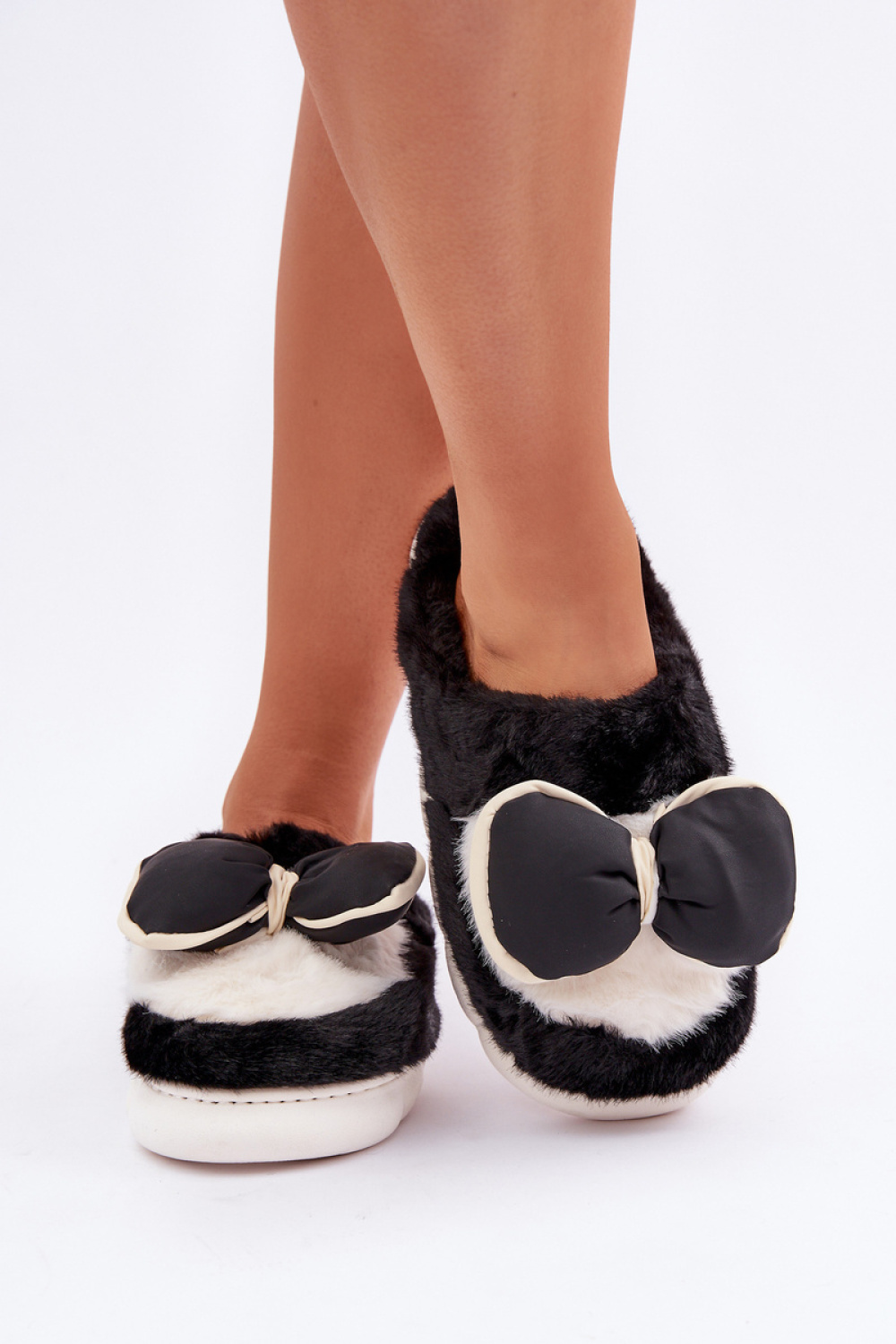 Kapcie Model Grilis FA-199 Black - Step in style - obrazek 3