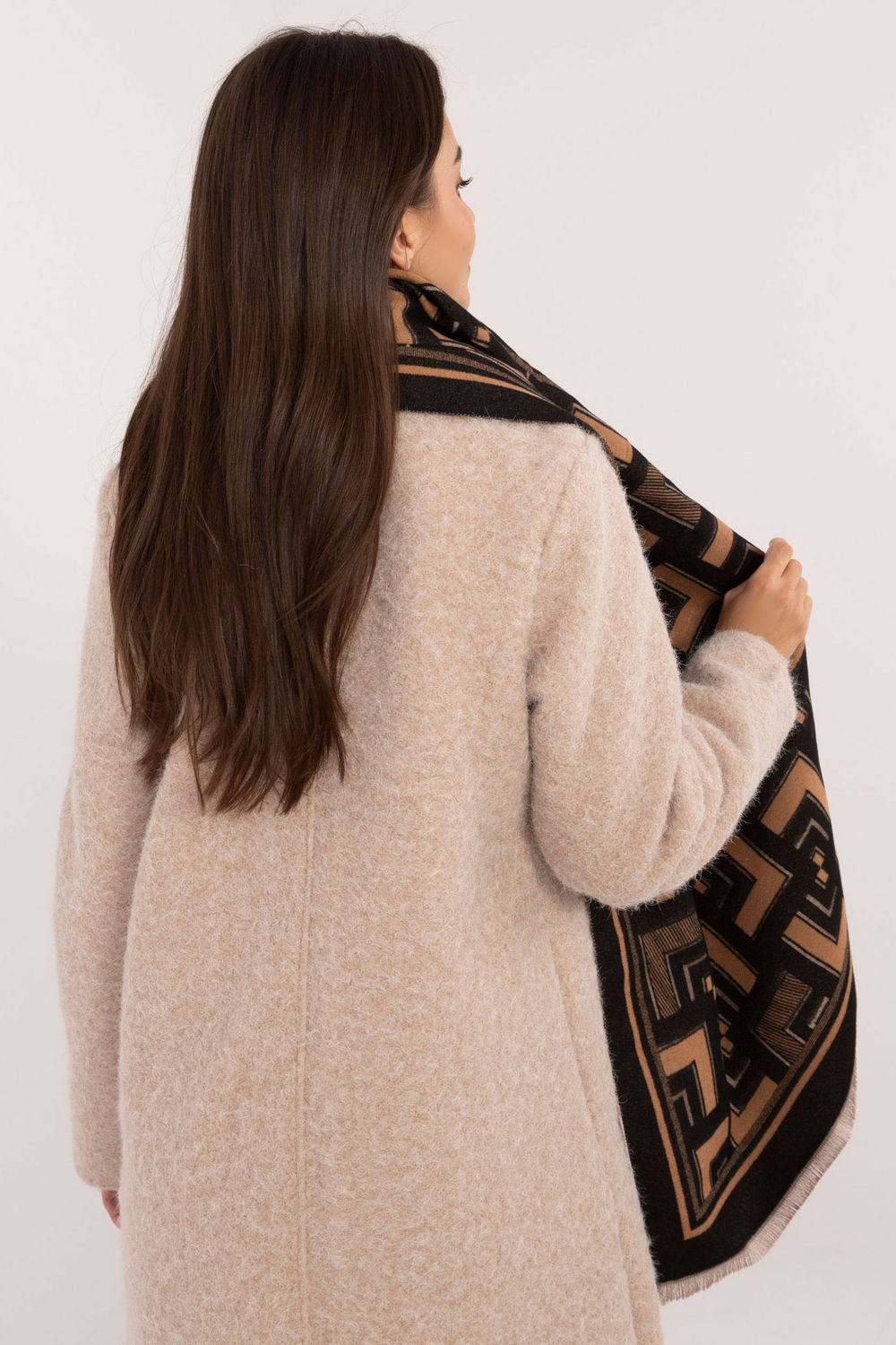 Szalik Model AT-SZ-23158.32 Black - AT - obrazek 3