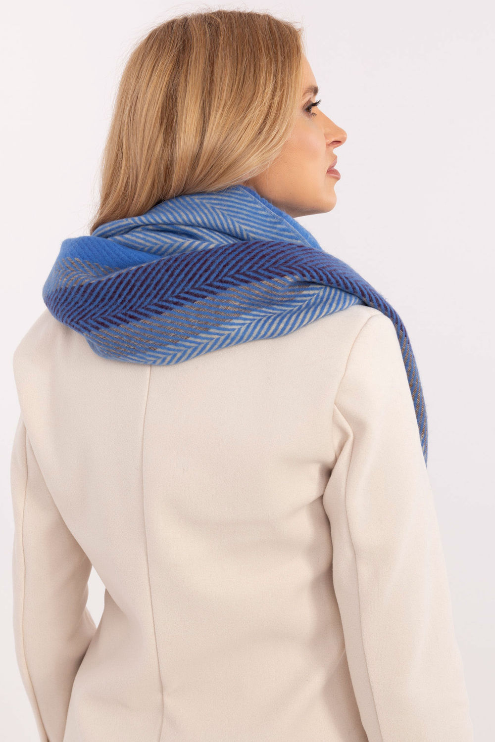 Szalik Model AT-SZ-18301.71 Blue - AT - obrazek 3