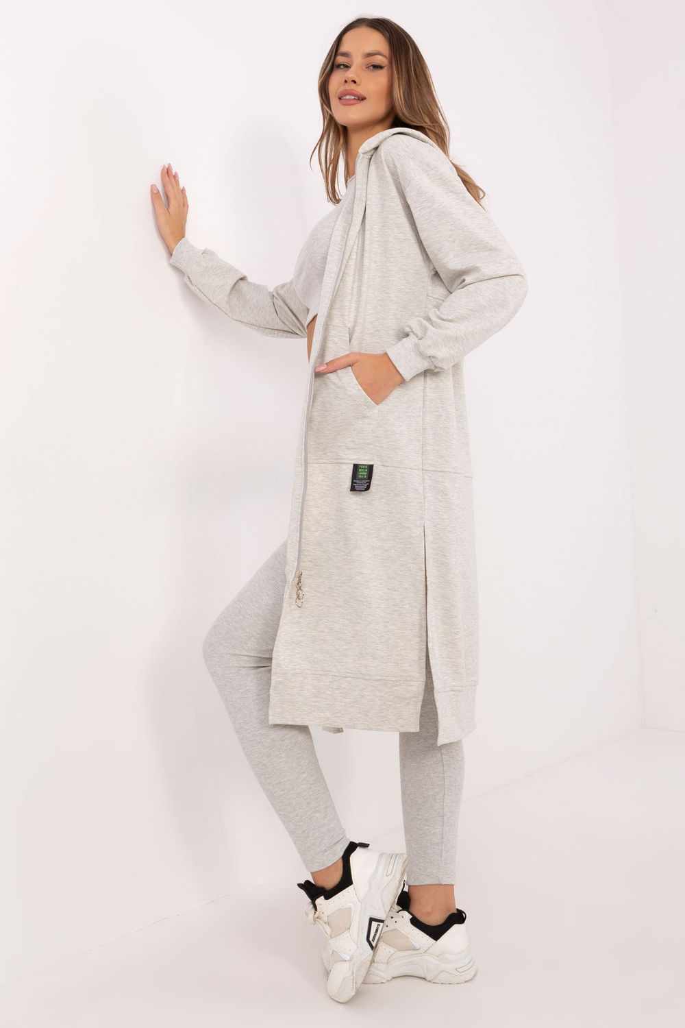 Spodnie Komplet Model EM-KMPL-851.69P Light Grey - Factory Price - obrazek 2