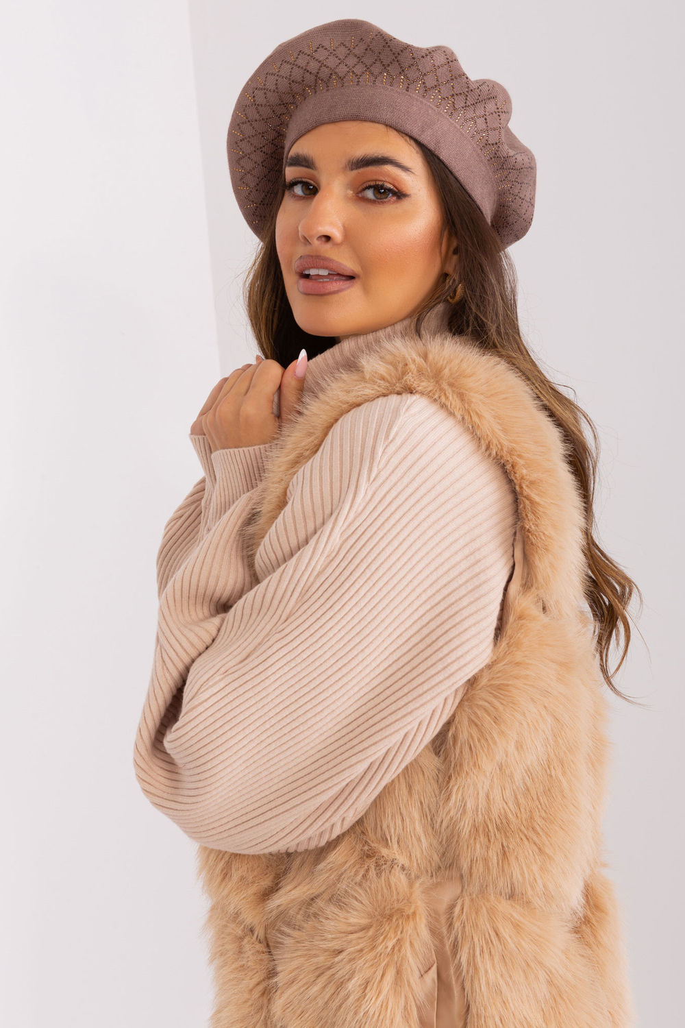 Beret Model AT-CZ-231605.21P Brown - AT - obrazek 2