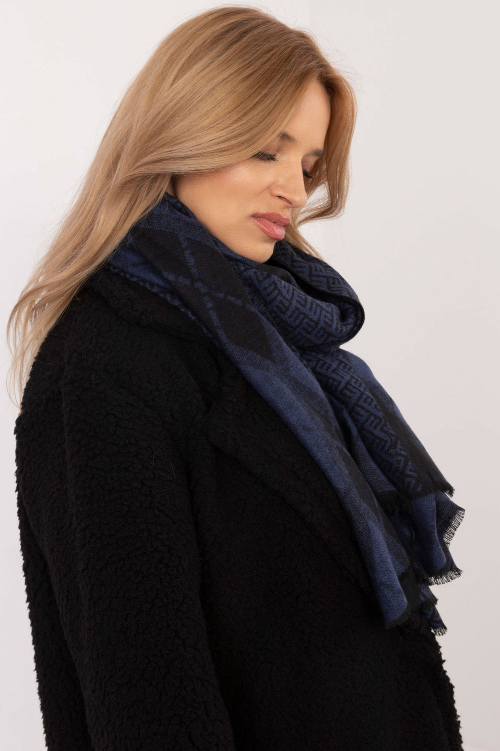 Chusta Model AT-CH-12301.82P Black/Blue - AT - obrazek 2