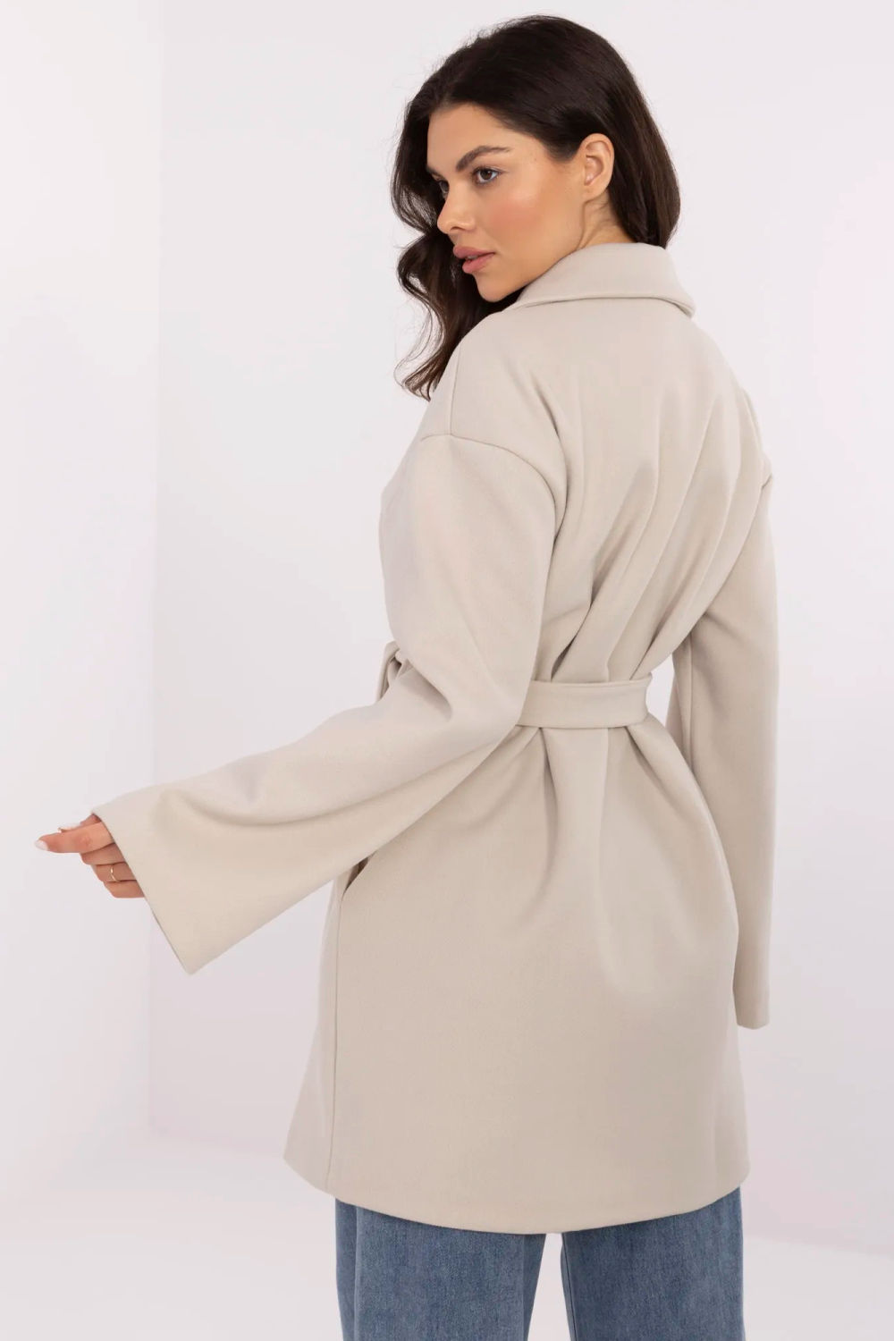 Płaszcz Damski Model TW-PL-BI-28987.85 Light Beige - Och Bella - obrazek 3