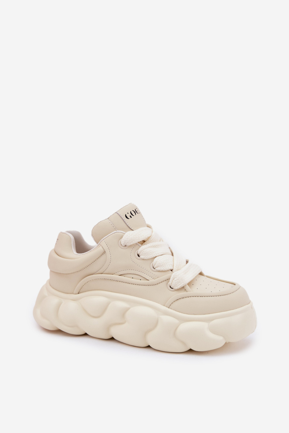 Buty Sportowe Model Goe RR2N4043 Beige - Step in style - obrazek 2