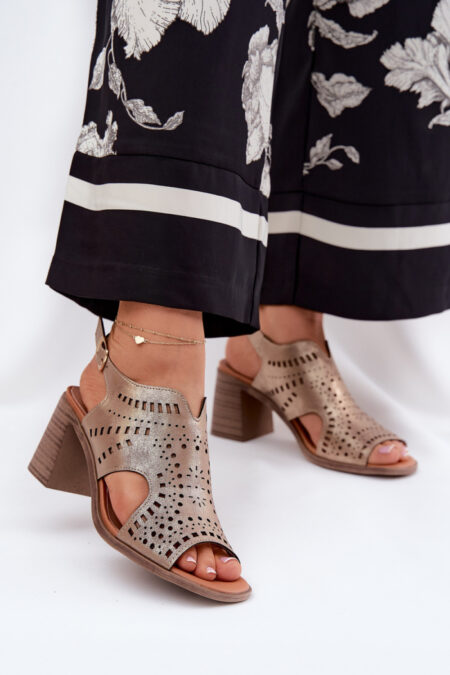 Sandały Model Tosine RMR24125-1 Gold - Step in style