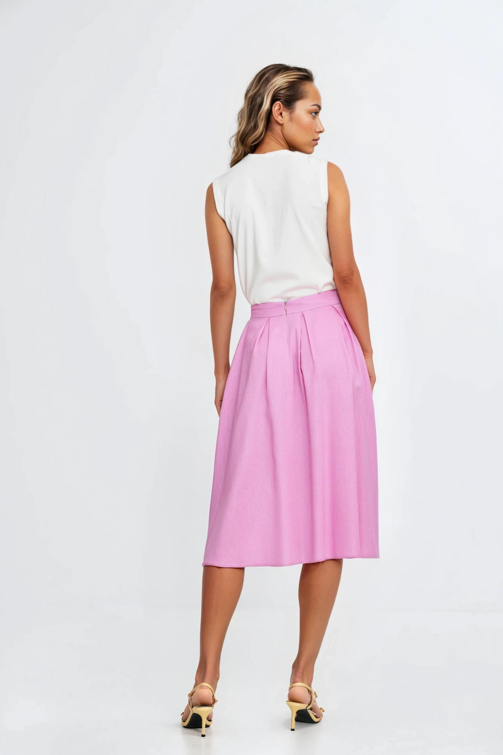 Spódnica midi z rayonu z zakładkami SP82 Pink - Nife - obrazek 3