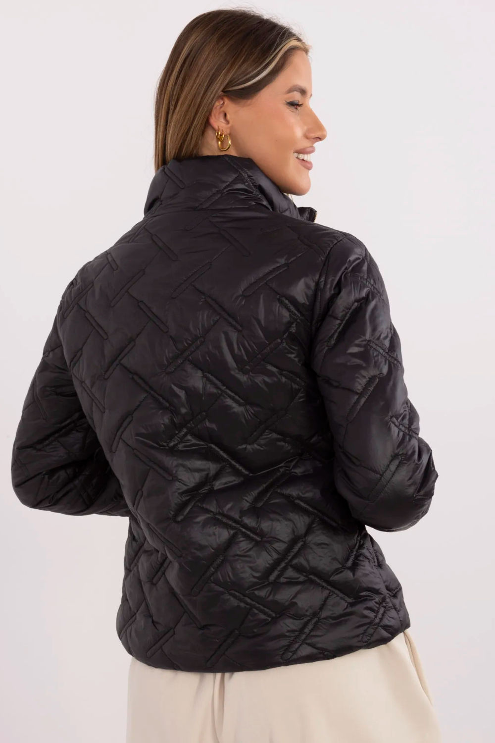 Kurtka Damska Model MI-KR-88625.12 Black - Italy Moda - obrazek 3