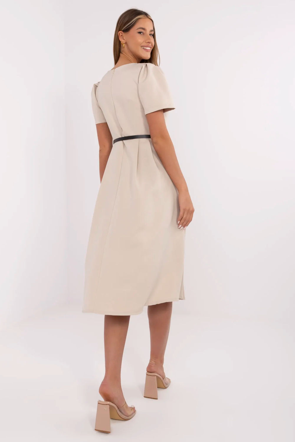 Sukienka Model MI-SK-A2328.41 Beige - Italy Moda - obrazek 3