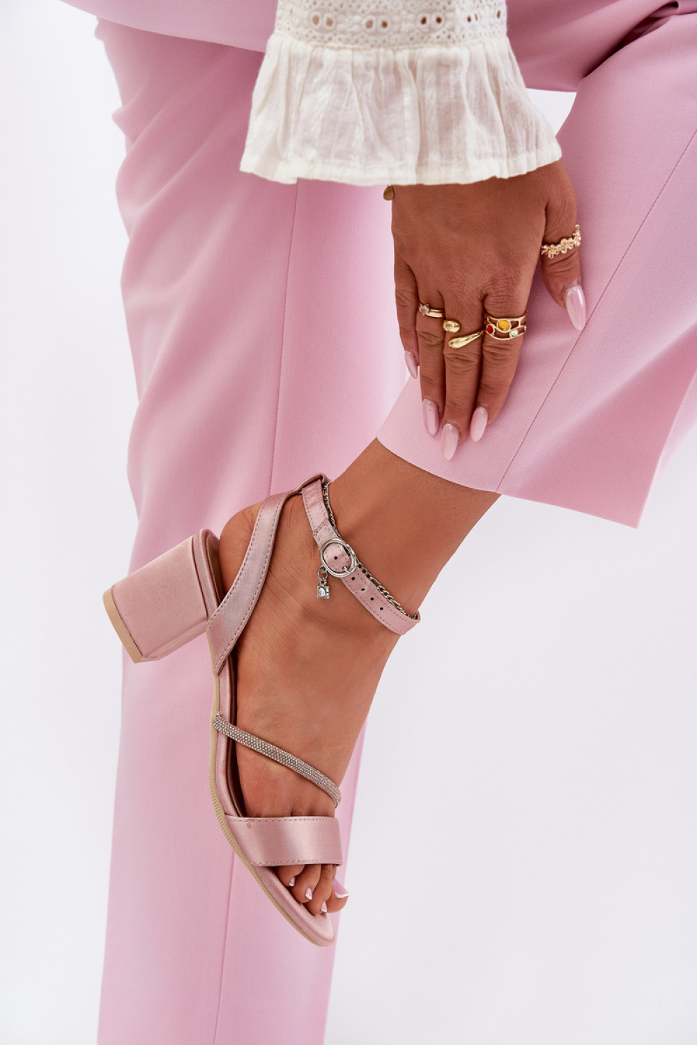 Sandały Model Vinceza 20268 Pink - Step in style - obrazek 3