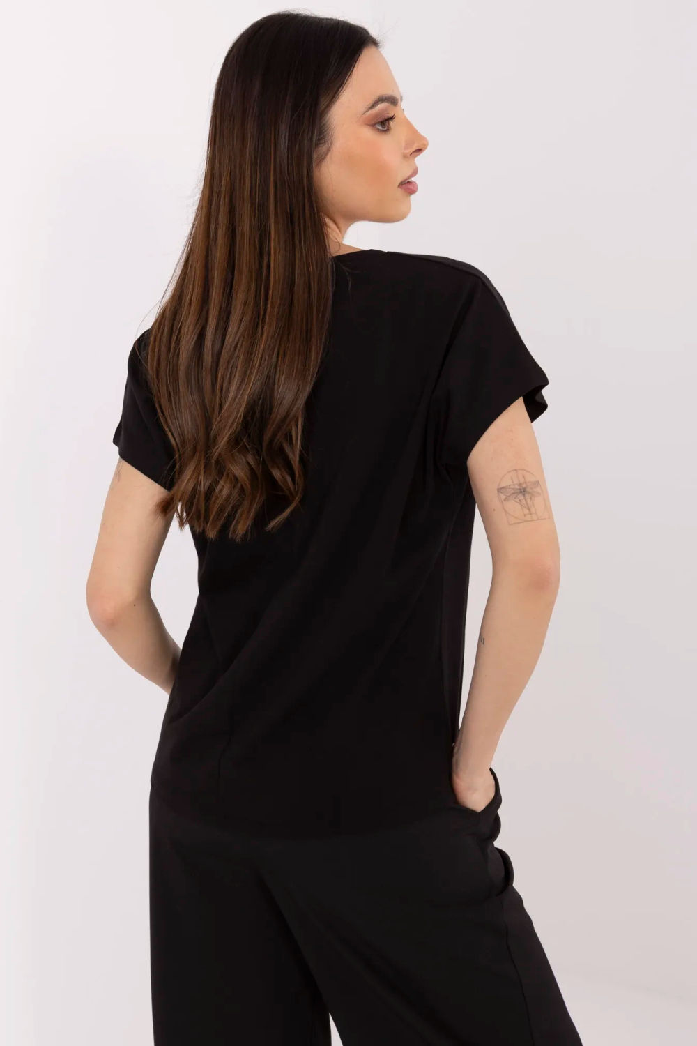 Tshirt Damski Model CLM-TS-1708.83 Black - Factory Price - obrazek 3