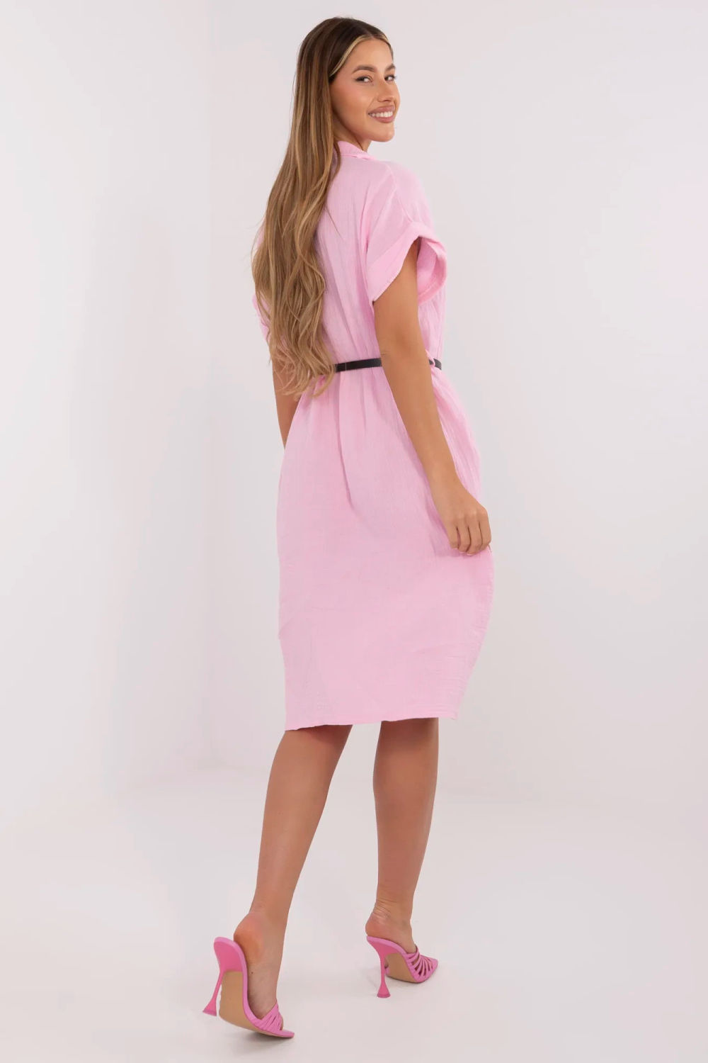Sukienka Model MI-SK-A2494.99 Light Pink - Italy Moda - obrazek 3