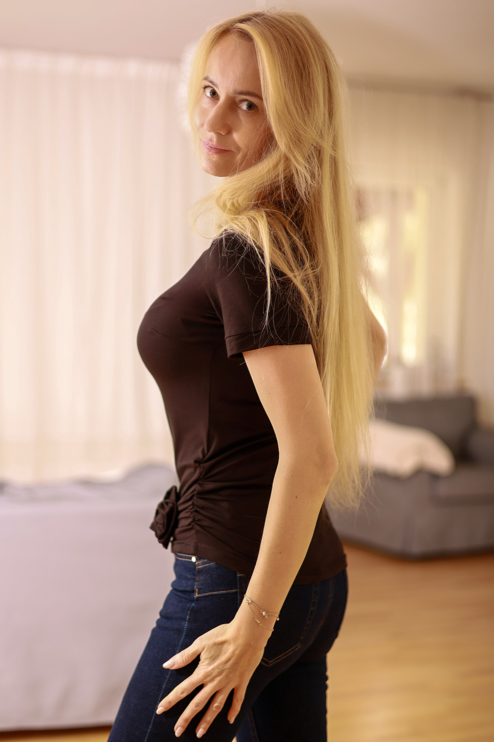 Bluzka Model Lily Black - Mirale - obrazek 3