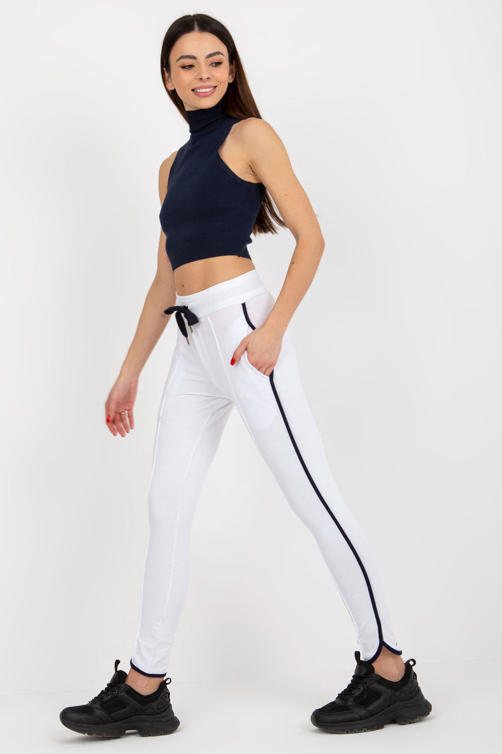 Spodnie Dresowe Model LO-DR-LK-239.43P White - Rue Paris - obrazek 4