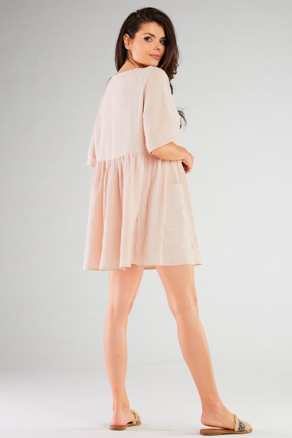 Sukienka Model M258 Beige - Infinite You - obrazek 3