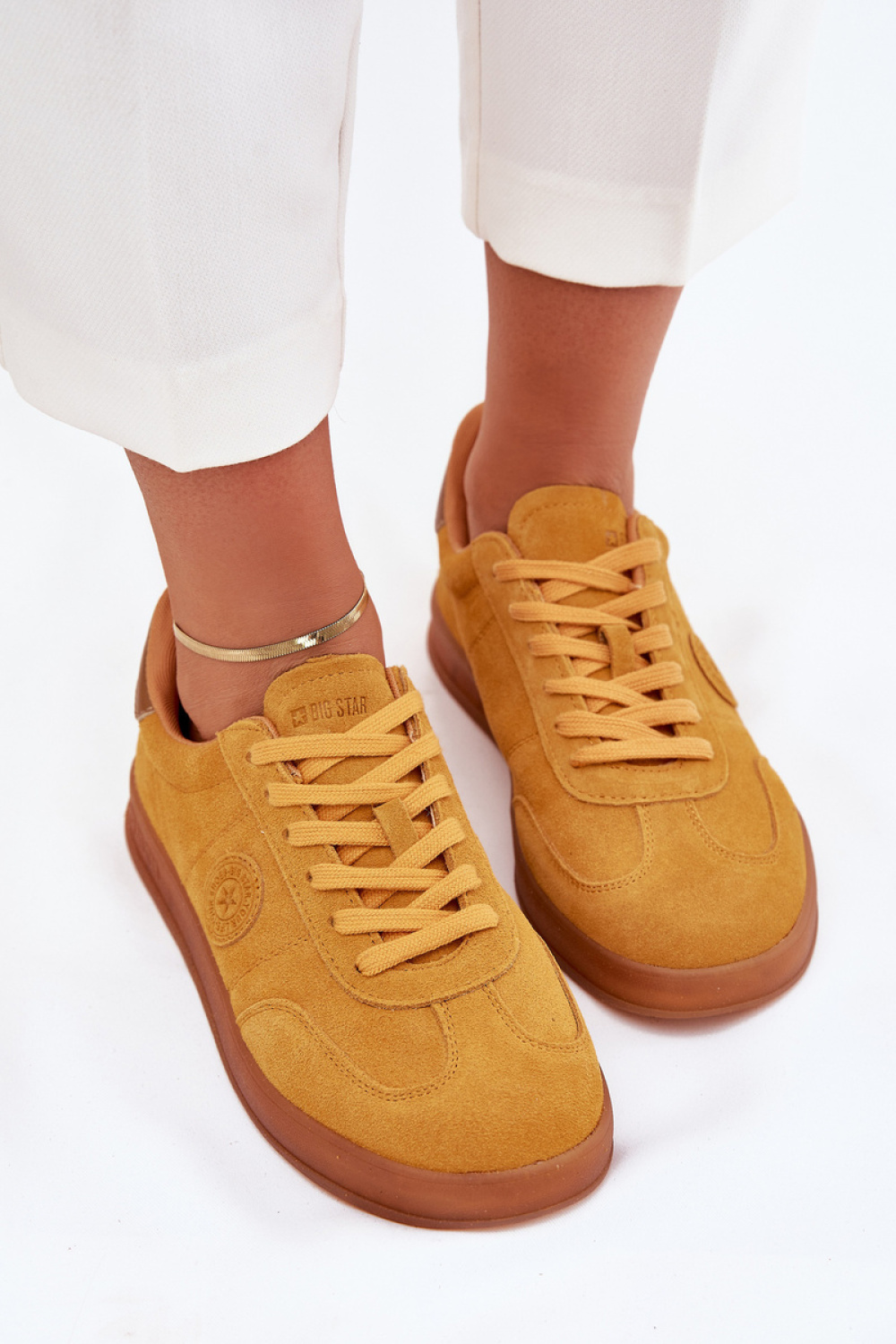 Buty Sportowe Model Big Star RR274846 Yellow - Step in style - obrazek 3