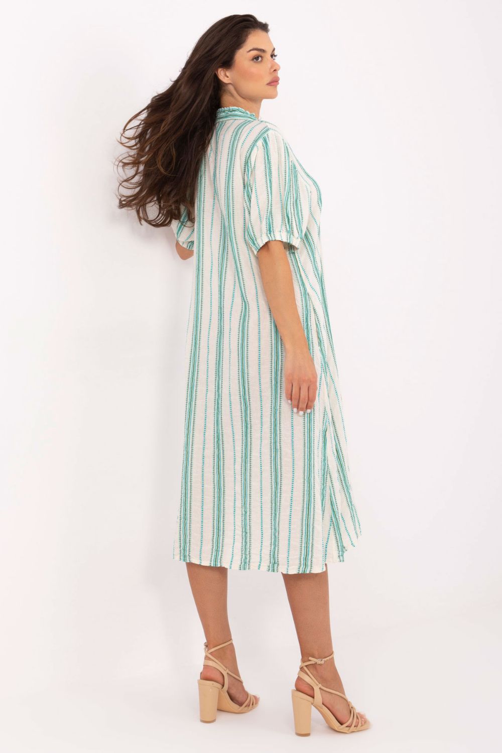 Sukienka Model TW-SK-BI-2451.84 White/Green - Och Bella - obrazek 3