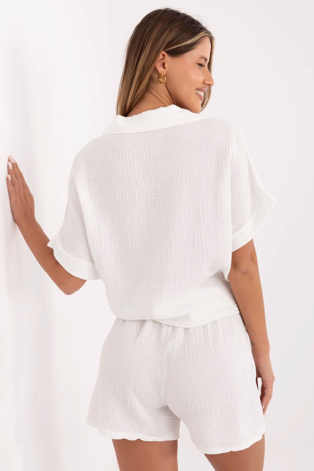 Szorty Damskie Model MO-SN-9717.95 White - Italy Moda - obrazek 3
